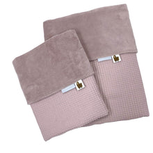 Afbeelding in Gallery-weergave laden, Babydekentje Bentley - oudroze - wafel - bamboe