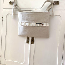 Afbeelding in Gallery-weergave laden, Zand linnen katoenen bed boxzak Noella organizer commodemandje