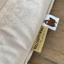 Afbeelding in Gallery-weergave laden, Boxkleed Luxury Velvet camel kleur in rond model