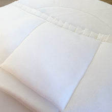 Afbeelding in Gallery-weergave laden, Boxbekleding Bamboo off white gebroken wit boxkleed omranding