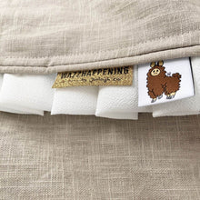 Afbeelding in Gallery-weergave laden, Boxbekleding set Noé Mae voor elke box in zand linnen offwhite ruffles