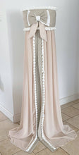Afbeelding in Gallery-weergave laden, Hemel Noé Mae - hemeltje - linnen - zand - offwhite - beige - voile - ruffles