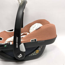Afbeelding in Gallery-weergave laden, Maxi Cosi hoes Pebble 360 Willow kleiroze wafel wilgentakjes