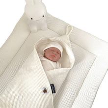 Afbeelding in Gallery-weergave laden, Boxbekleding - boxkleed - boxrol Amsterdam in gebroken wit wafel katoen