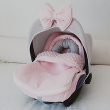 Afbeelding in Gallery-weergave laden, Maxi Cosi bekleding set grijs roze wafelstof