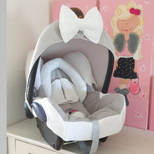 Afbeelding in Gallery-weergave laden, Maxi Cosi hoes Cabrio Kopenhagen wit grijs wafel badstof