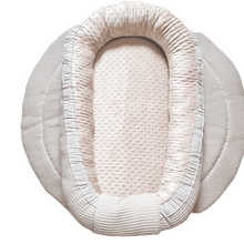 Afbeelding in Gallery-weergave laden, Babynestje Hazel in 30 kleuren wafel minky velours