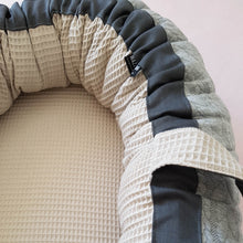 Afbeelding in Gallery-weergave laden, Babynestje Dexter grijs zand wafel kabel
