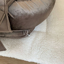 Afbeelding in Gallery-weergave laden, Babynestje Velvet luxury taupe bruin/grijs strik