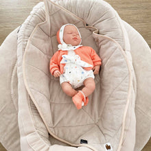 Afbeelding in Gallery-weergave laden, Onderlegger in bladvorm-in de box-babynestje-bed-ledikant-box