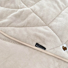 Afbeelding in Gallery-weergave laden, Onderlegger in bladvorm-in de box-babynestje-bed-ledikant-box