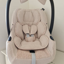 Afbeelding in Gallery-weergave laden, Maxi Cosi hoes Cabriofix i-Size (Tinca) Bobbie zand wafel badstof