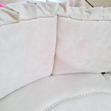 Afbeelding in Gallery-weergave laden, Boxbekleding-boxkleed-boxomranding-beige-luxe strikken-bumper