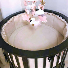 Afbeelding in Gallery-weergave laden, Boxbekleding-boxkleed-boxomranding-beige-luxe strikken-bumper