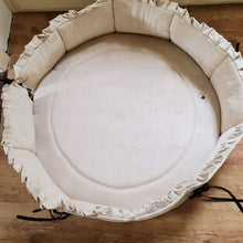 Afbeelding in Gallery-weergave laden, Boxbekleding-boxkleed-boxomranding-beige-luxe strikken-bumper