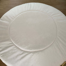 Afbeelding in Gallery-weergave laden, Boxkleed Luxury Velvet-ecru-licht beige-rond-rechthoek-vierkant