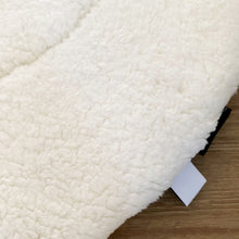 Afbeelding in Gallery-weergave laden, Boxkleed Teddy-wafel-ecru-neutraal-kiezel-rond-rechthoek-vierkant