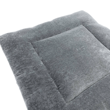 Afbeelding in Gallery-weergave laden, Boxkleed Velvet Nicky-donkergrijs-antraciet-velours-rond-rechth-vierk