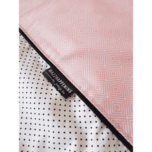 Afbeelding in Gallery-weergave laden, Dekbedovertrek Dream-roze-zwart-wit-monochrome-stippen-square