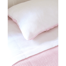 Afbeelding in Gallery-weergave laden, Dekbedovertrek Sjieke Wafeltjes - lichtroze - wit - wafel - wyber