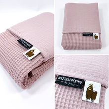 Afbeelding in Gallery-weergave laden, Babydekentje Pax - oudroze - wafel - hydrofiel