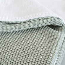 Afbeelding in Gallery-weergave laden, Babydekentje Valencia - in 5 kleuren - wit - teddy - gebreid