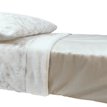 Afbeelding in Gallery-weergave laden, Babydekentje Luxury Velvet-fluweel-licht beige-crème-in 10 kleuren