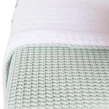 Afbeelding in Gallery-weergave laden, Babydekentje Valencia - in 5 kleuren - wit - teddy - gebreid