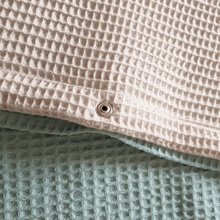 Afbeelding in Gallery-weergave laden, Babydekentje Paris – in 30 kleuren – wafel – dubbel laags - klikbaar