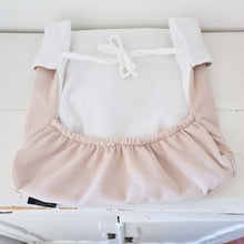 Afbeelding in Gallery-weergave laden, Dekje CoCo - zand - creme - mini wafel - gebreid - hydrofiel