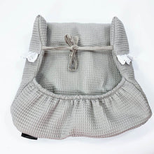 Afbeelding in Gallery-weergave laden, Maxi Cosi hoes Pebble Plus Kato taupe wafel katoenplant print