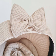 Afbeelding in Gallery-weergave laden, Maxi Cosi hoes Cabrio Bobbie karamel wafel badstof