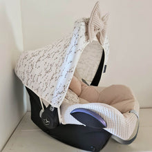 Afbeelding in Gallery-weergave laden, Maxi Cosi hoes Cabrio Willow neutraal wilgen wafel zand