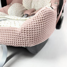 Afbeelding in Gallery-weergave laden, Maxi Cosi hoes Cabriofix i-Size (Tinca) Nina oudroze wafel goud