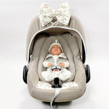 Afbeelding in Gallery-weergave laden, Maxi Cosi hoes Pebble Plus Kato taupe wafel katoenplant print