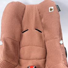 Afbeelding in Gallery-weergave laden, Maxi Cosi hoes Rock Lulu kleiroze wafel