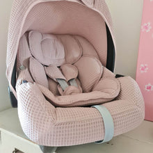 Afbeelding in Gallery-weergave laden, Maxi Cosi hoes Cabriofix i-Size (Tinca) Lulu oudroze licht wafel