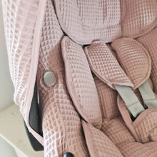 Afbeelding in Gallery-weergave laden, Maxi Cosi hoes Cabriofix i-Size (Tinca) Lulu oudroze licht wafel
