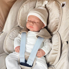 Afbeelding in Gallery-weergave laden, Maxi Cosi hoes Cabriofix i-Size (Tinca) Velvet zand luxury bamboe