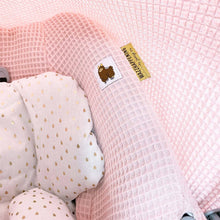 Afbeelding in Gallery-weergave laden, Maxi Cosi hoes Pebble 360 Nina zalmroze goud druppel wafel