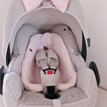 Afbeelding in Gallery-weergave laden, Maxi Cosi hoes Pebble Plus Lola grijs lichtroze wafel badstof