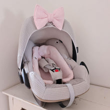 Afbeelding in Gallery-weergave laden, Maxi Cosi hoes Pebble Plus Lola grijs lichtroze wafel badstof