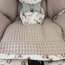 Afbeelding in Gallery-weergave laden, Maxi Cosi hoes Cabriofix i-Size (Tinca) Kato taupe neutraal bloemen