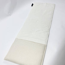 Afbeelding in Gallery-weergave laden, Luieretui Barcelona XL - etui & verschoonmatje - wafel - vele kleuren