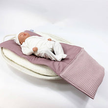 Afbeelding in Gallery-weergave laden, Luieretui Barcelona XL - etui & verschoonmatje - wafel - vele kleuren