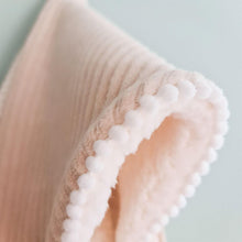 Afbeelding in Gallery-weergave laden, Omslagdoek Baby Novell - rib velours - ribfluweel - in 7 kleuren
