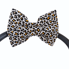 Afbeelding in Gallery-weergave laden, Sierstrik-ster-maan-alle kleuren-vele stoffen-voor alle Maxi Cosi