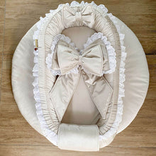 Afbeelding in Gallery-weergave laden, Sierstrik Richelle-Velvet-box-bed-broderie-luxury velvet-boxstrik