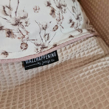 Afbeelding in Gallery-weergave laden, Voetenzak Kato - zand - oudroze - katoen plant - wafel - maxi cosi zak