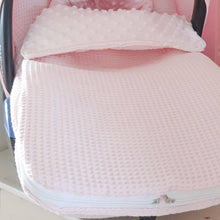 Afbeelding in Gallery-weergave laden, Voetenzak Lieve - lichtroze - wafel - minky - in 30 kleuren